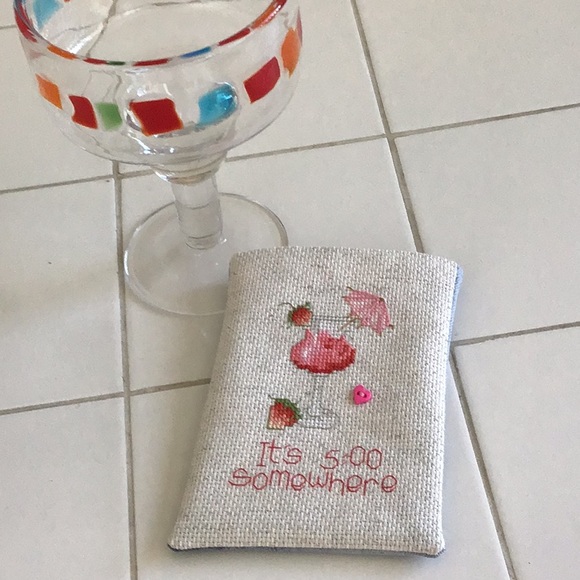 Cute Cell Phone/Sunglasses Case - Picture 3 of 6